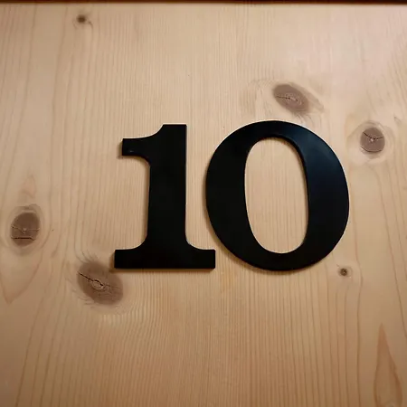 De De 3* Rossinière